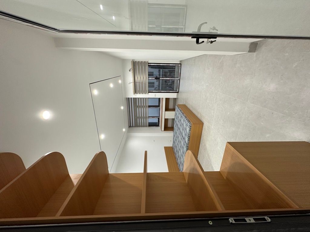 Bán nhà Nguyễn Khoái - diện tích 38m2 4 tầng - ô tô vào nhà - giá 8,3 tỷ