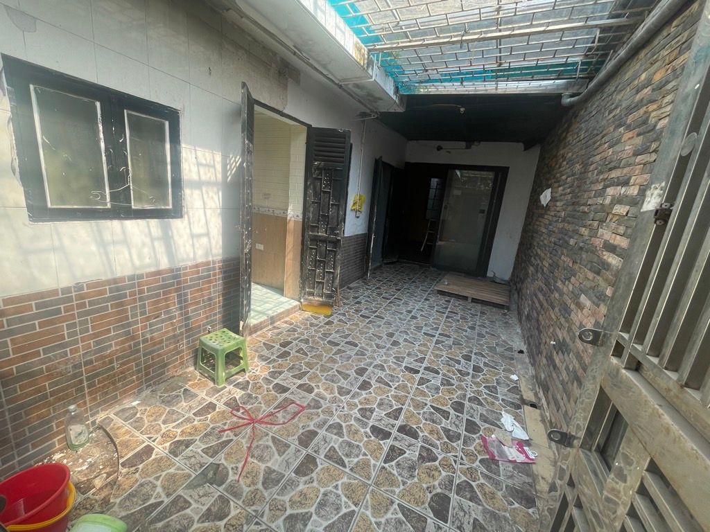 Bán nhà Hoàng Ngọc Phách - diện tích 36,1m2 1 tầng - Ô TÔ ĐỖ CỬA - giá 7,8 tỷ