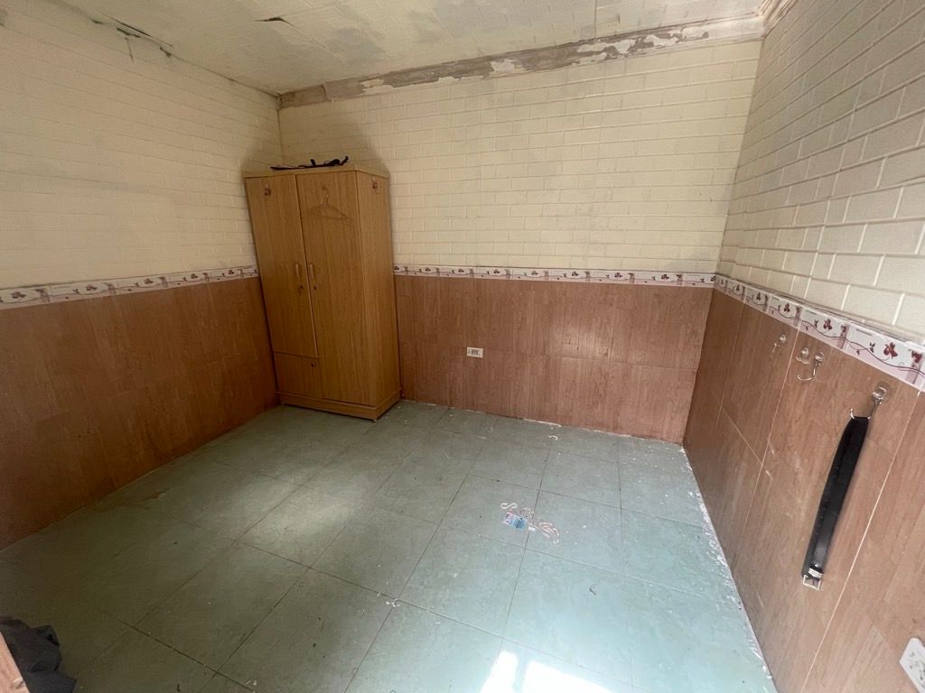 Bán nhà Hoàng Ngọc Phách - diện tích 36,1m2 1 tầng - Ô TÔ ĐỖ CỬA - giá 7,8 tỷ