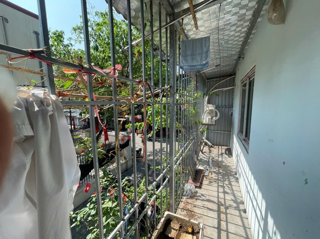 Bán nhà Nguyễn Trãi - diện tích 44.3m2 1 tầng - Ngõ thông - giá 5,8 tỷ