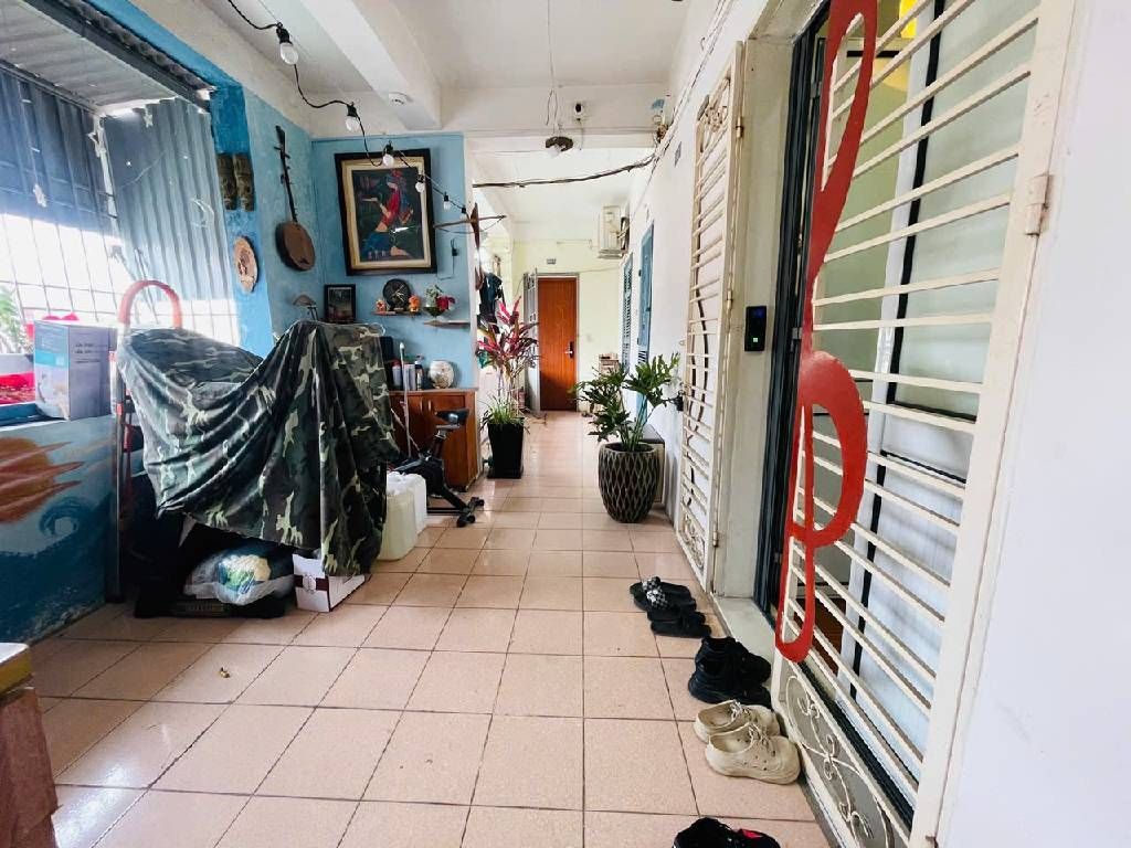 Bán nhà Nguyễn Chí Thanh - diện tích 44,2m2 1 tầng - ô tô đỗ cửa - giá 5,6 tỷ