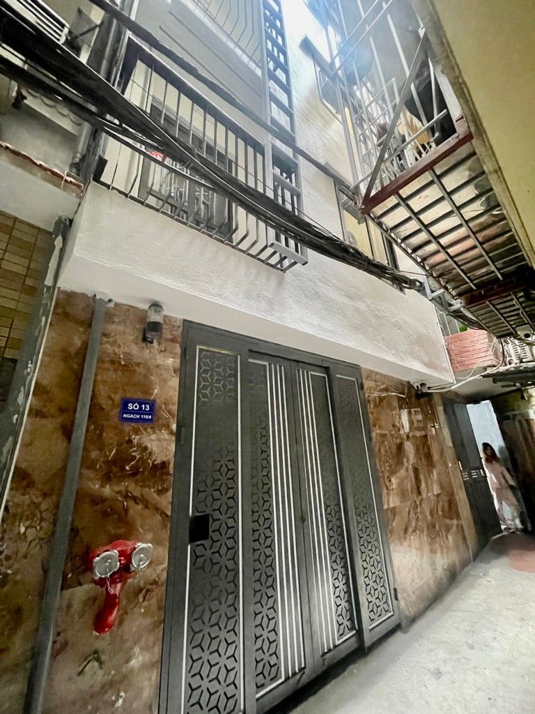 Bán nhà Ngõ Trại Cá - diện tích 62,4m2 7 tầng - Thang máy - giá 18,2 tỷ