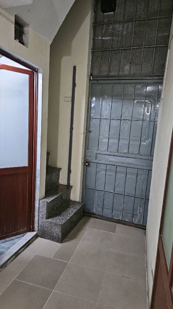 Bán nhà Tây Sơn - diện tích 37.6m2 3 tầng - 2 mặt ngõ - giá 11,6 tỷ