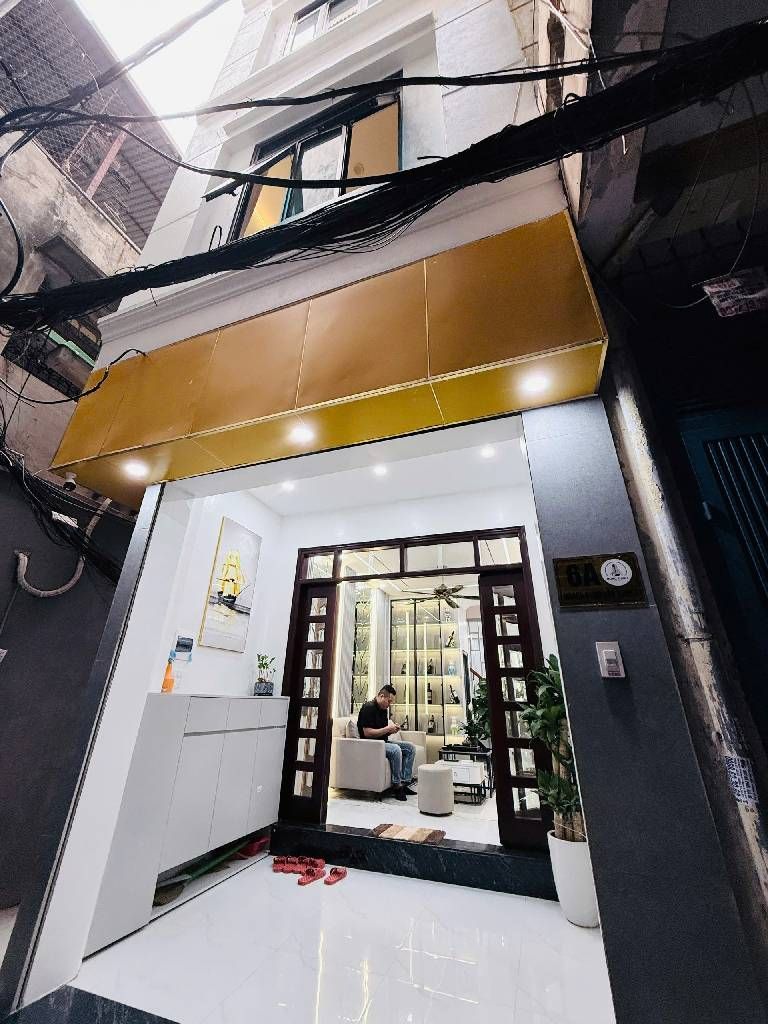 Bán nhà Hồng Mai - diện tích 40m2 4 tầng - Lô góc - giá 9,5 tỷ