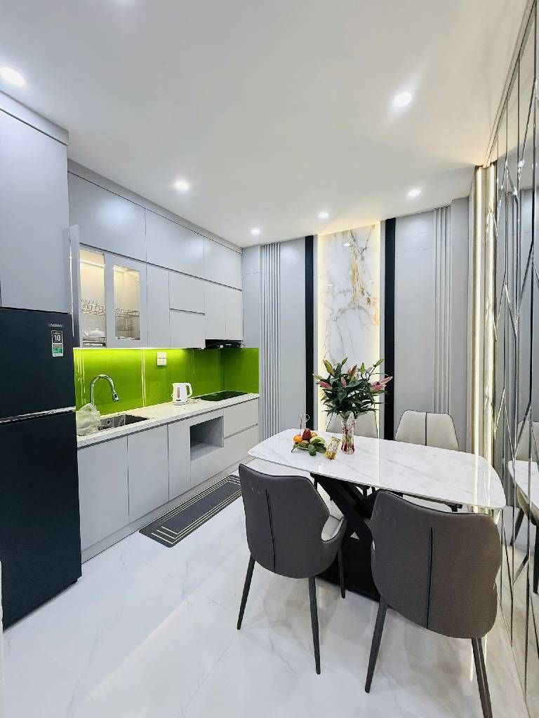 Bán nhà Hồng Mai - diện tích 40m2 4 tầng - Lô góc - giá 9,5 tỷ