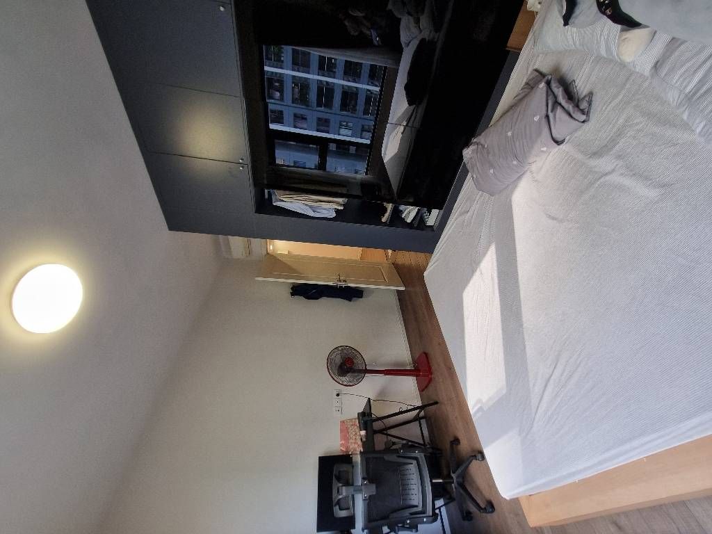 Bán nhà Minh Khai - diện tích 75.6m2 8 tầng - view nội khu - giá 8,5 tỷ