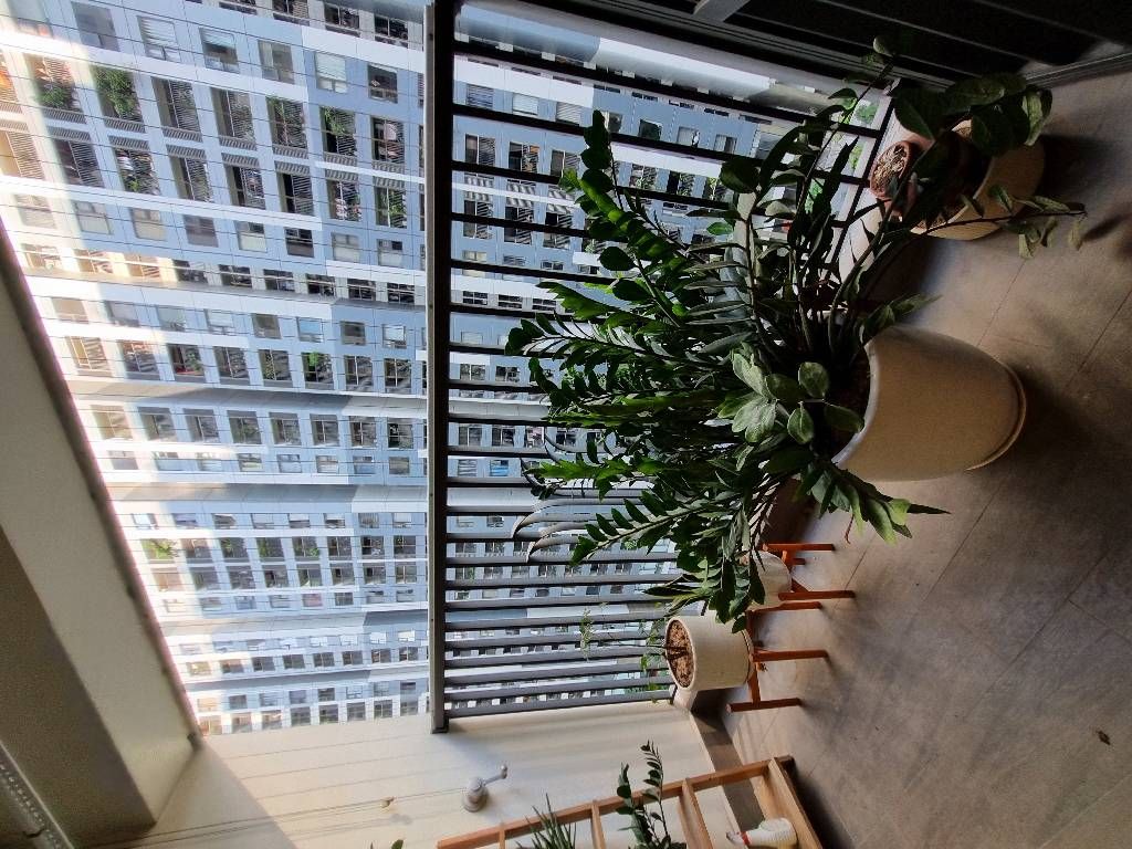 Bán nhà Minh Khai - diện tích 75.6m2 8 tầng - view nội khu - giá 8,5 tỷ