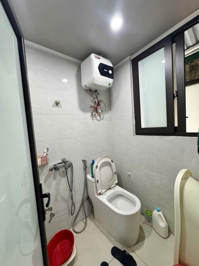 Bán nhà Văn Chương - diện tích 45m2 4 tầng - Ô tô đỗ dưới tòa - giá 3,3 tỷ