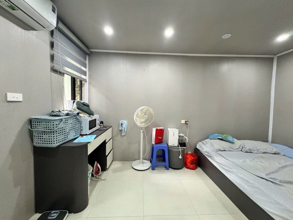 Bán nhà Văn Chương - diện tích 45m2 4 tầng - Ô tô đỗ dưới tòa - giá 3,3 tỷ