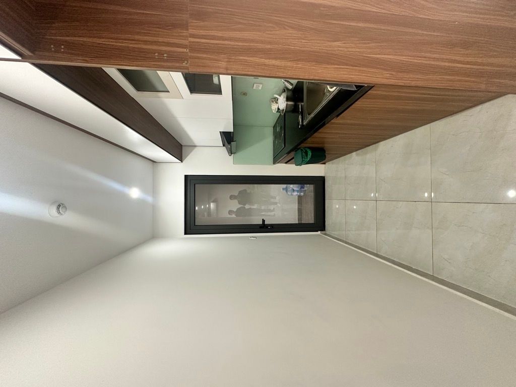 Bán nhà Hoàng Mai - diện tích 78.3m2 24 tầng - Sổ đỏ chính chủ sẵn sàng giao dịch - giá 7,7 tỷ