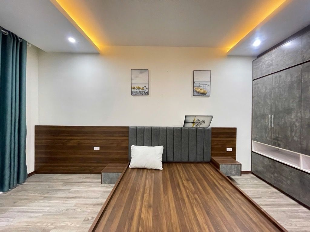 Bán nhà Tương Mai - diện tích 46,6m2 4 tầng - Nhà đẹp 10m ra phố - giá 13,8 tỷ