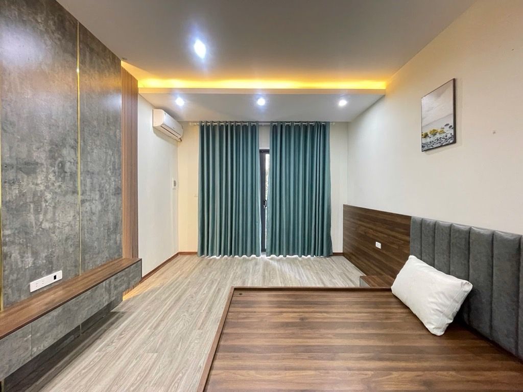 Bán nhà Tương Mai - diện tích 46,6m2 4 tầng - Nhà đẹp 10m ra phố - giá 13,8 tỷ
