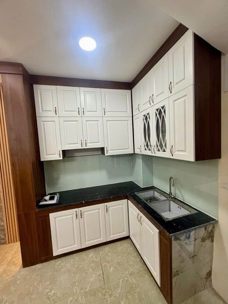 Bán nhà Vĩnh Hưng - diện tích 30m2 5 tầng - Nhà đẹp hiếm có - giá 7,7 tỷ