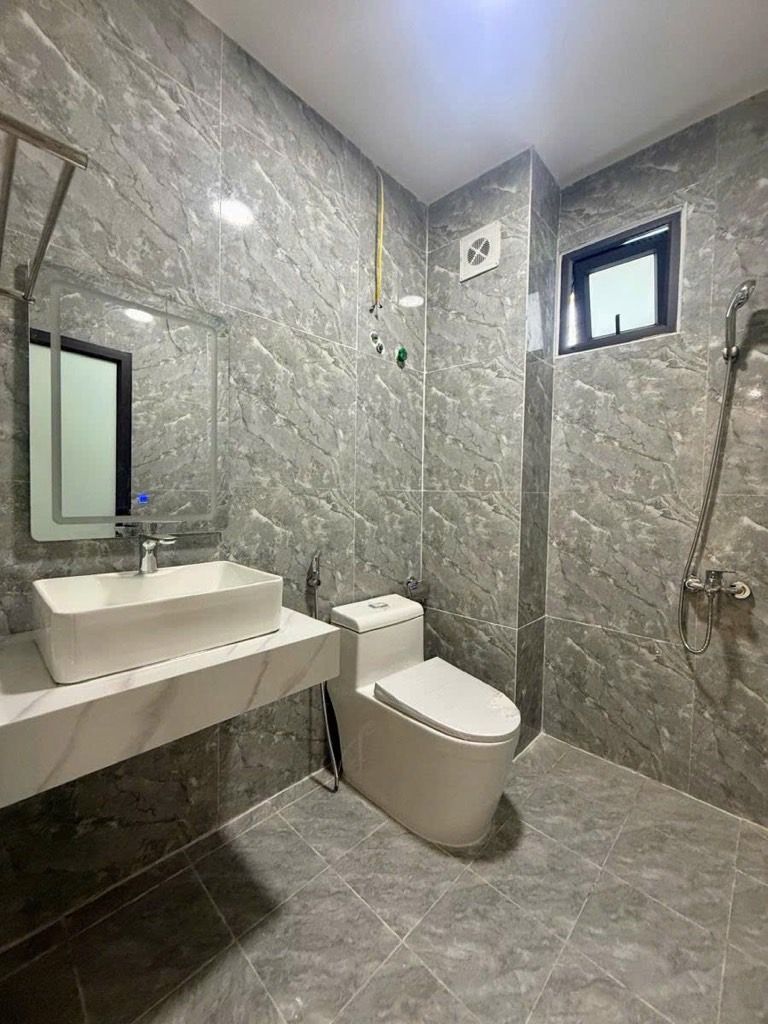 Bán nhà Vĩnh Hưng - diện tích 30m2 5 tầng - Nhà đẹp hiếm có - giá 7,7 tỷ
