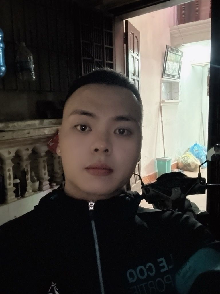 Bán nhà Nguyễn Khoái - diện tích 36m2 4 tầng - ô tô đỗ cửa - giá 6,7 tỷ