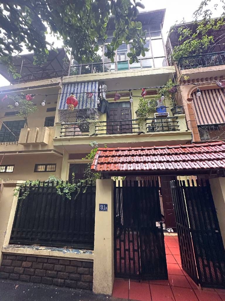 Bán nhà Lương Thế Vinh - diện tích 76m2 3 tầng - Ô tô đỗ cửa - giá 21 tỷ