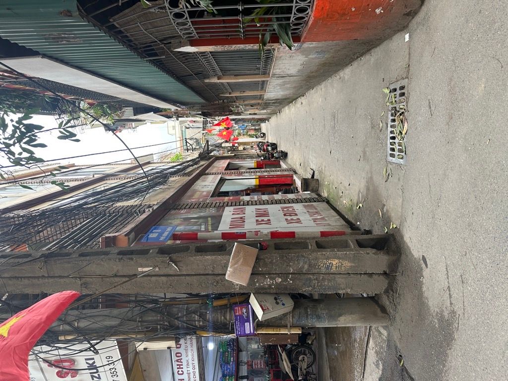 Bán nhà Đông Thiên - diện tích 56m2 3 tầng - vị trí đẹp, lô đất hiếm nhà bán - giá 11,3 tỷ