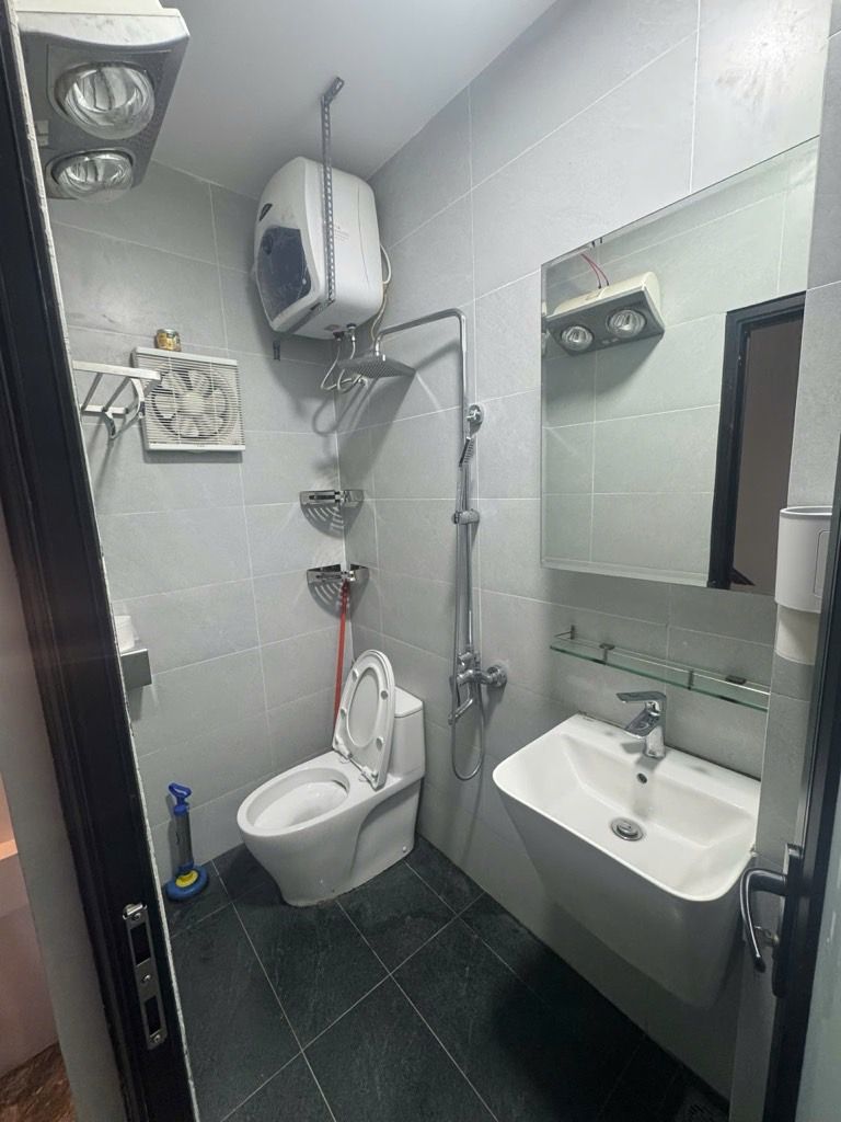 Bán nhà Nguyễn Trãi - diện tích 22.8m2 5 tầng - SIÊU PHẨM, NGUYỄN TRÃI, VUÔNG NHƯ TỜ A4 - giá 6,9 tỷ