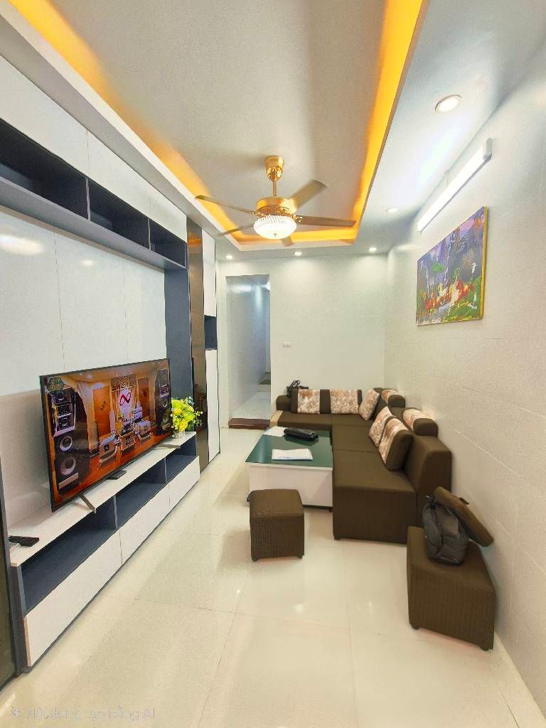 Bán nhà Chợ Khâm Thiên - diện tích 40m2 4 tầng - gần ô tô - giá 8,25 tỷ