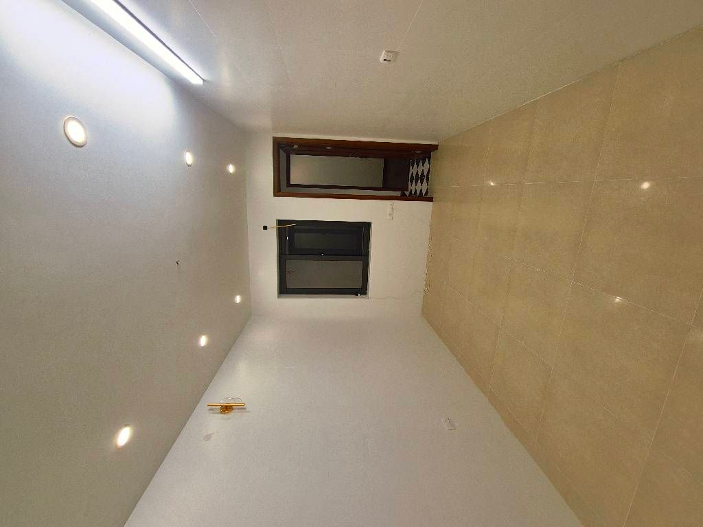 Bán nhà Chợ Khâm Thiên - diện tích 40m2 4 tầng - gần ô tô - giá 8,25 tỷ