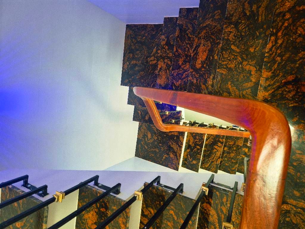 Bán nhà Chợ Khâm Thiên - diện tích 40m2 4 tầng - gần ô tô - giá 8,25 tỷ