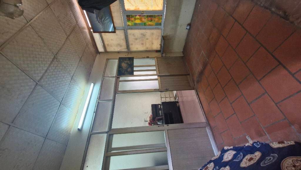 Bán nhà Giải Phóng - diện tích 34,4m2 3 tầng - ô tô tránh - giá 7,95 tỷ