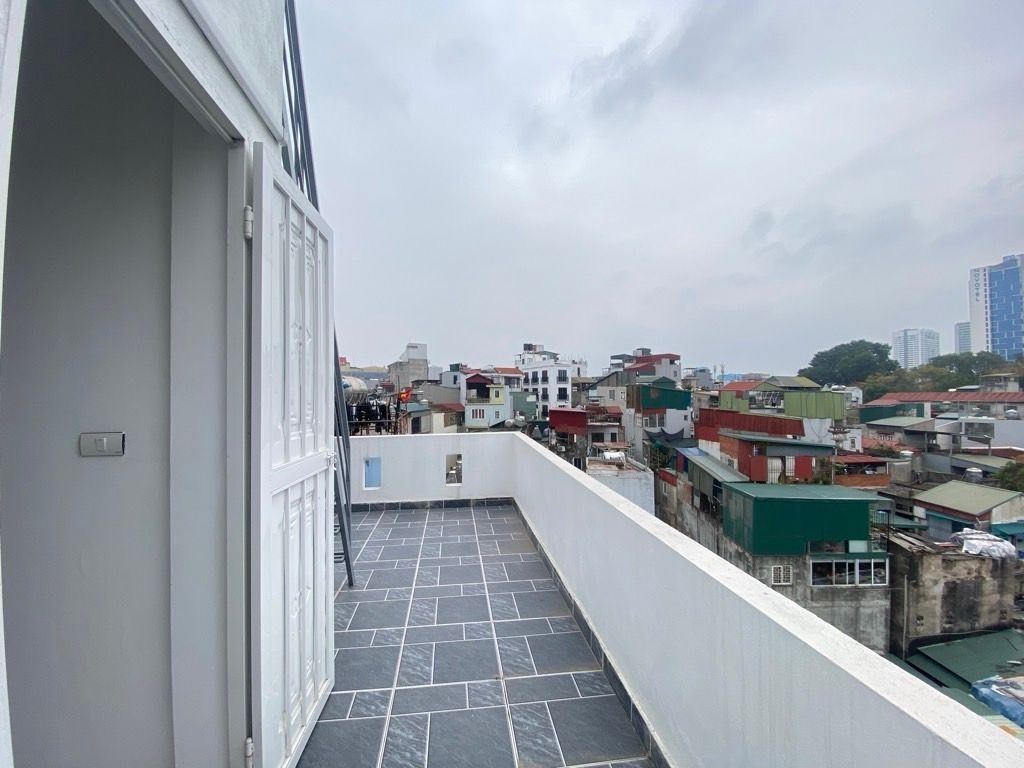 Bán nhà Nguyễn Lương Bằng - diện tích 30m2 6 tầng - gần ô tô - giá 10 tỷ