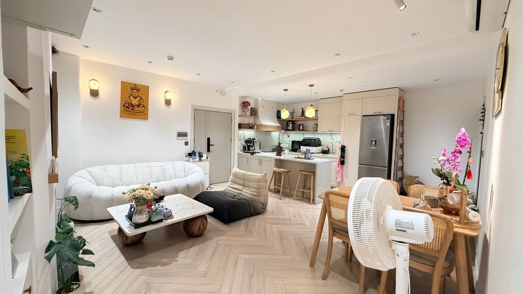 Bán nhà Minh Khai - diện tích 74m2 1 tầng - Căn hộ đẹp, nội thất xịn - giá 7,2 tỷ