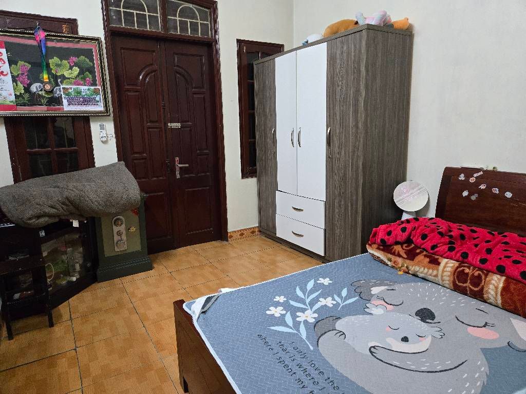 Bán nhà Định Công Thượng - diện tích 37m2 4 tầng - Ô tô đỗ tận cửa - giá 10,8 tỷ