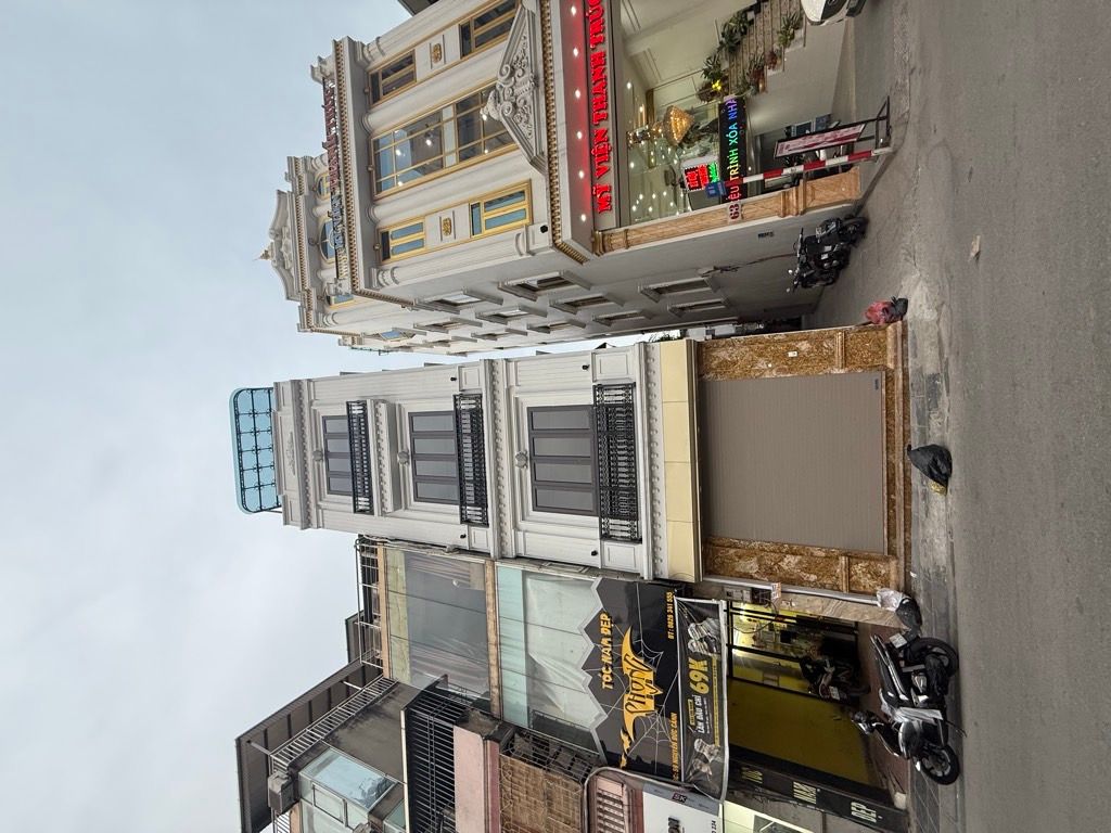 Bán nhà Nguyễn đức cảnh - diện tích 48m2 5 tầng - mặt phố lô góc kinh doanh đỉnh cao - giá 24 tỷ