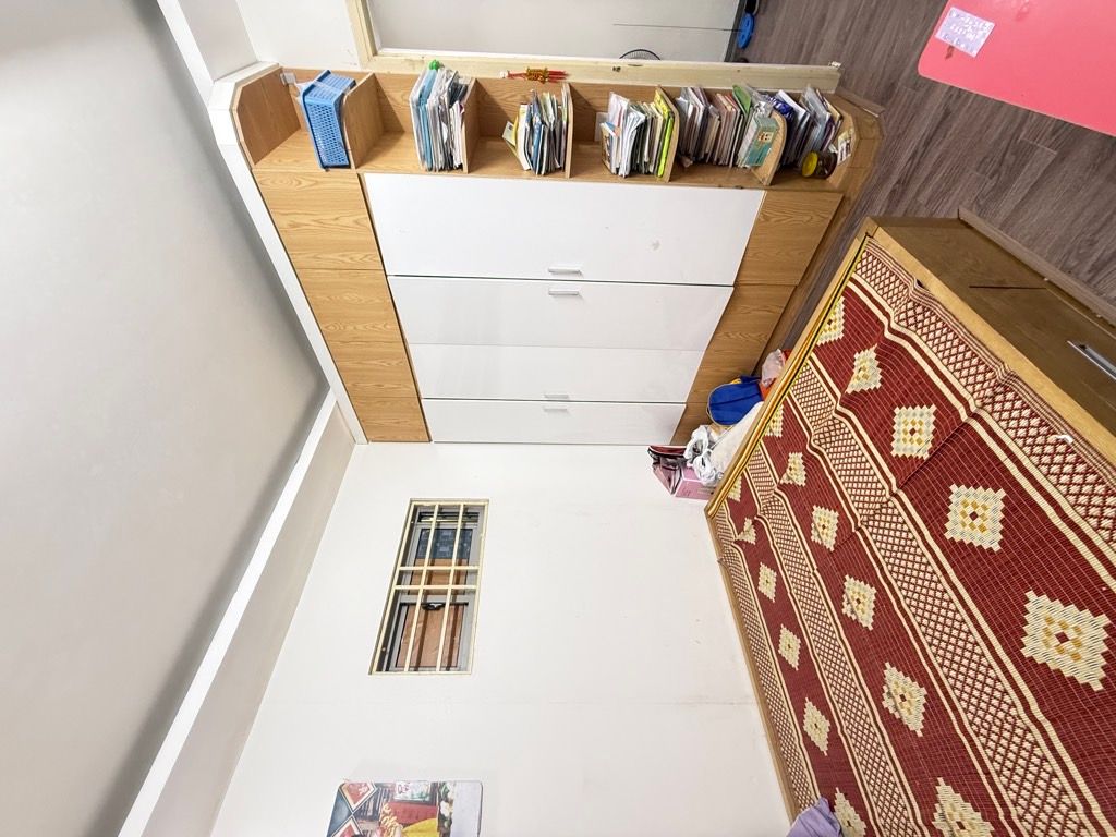 Bán nhà Linh Đàm - diện tích 46m2 1 tầng - ô tô đỗ sảnh - giá 2,9 tỷ