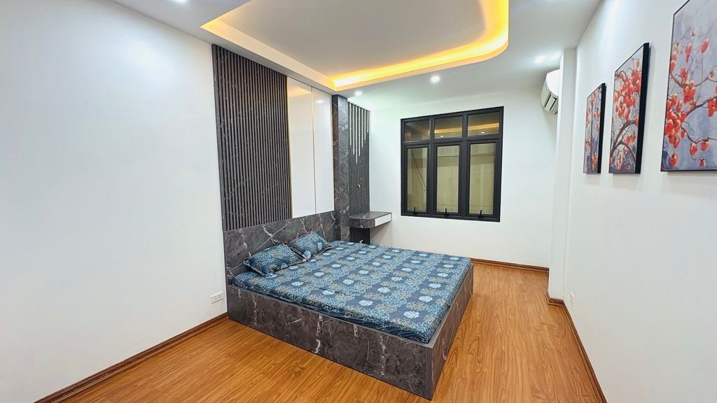 Bán nhà Giáp Nhị - diện tích 30,3m2 5 tầng - Nhà đẹp hiếm có - giá 7,9 tỷ