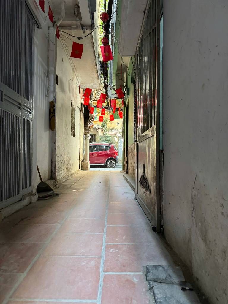 Bán nhà Tân Mai - diện tích 44.3m2 4 tầng - Ô tô đỗ sát cửa - giá 14 tỷ