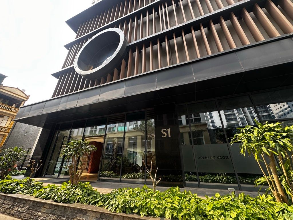 Bán nhà Minh Khai - diện tích 107m2 1 tầng - Căn hộ cao cấp - giá 15,8 tỷ