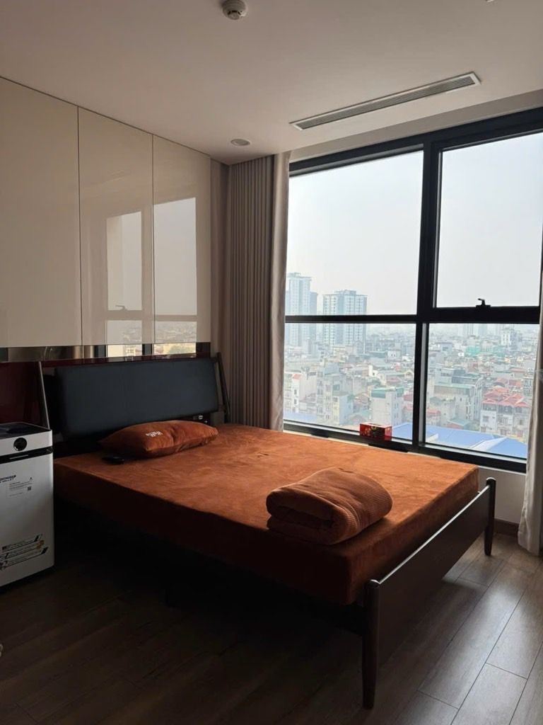 Bán nhà Minh Khai - diện tích 107m2 1 tầng - Căn hộ cao cấp - giá 15,8 tỷ