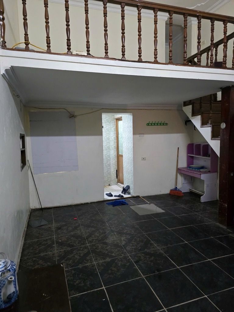 Bán nhà Cự Lộc - diện tích 26,8m2 3 tầng - Ô tô qua nhà - giá 9 tỷ