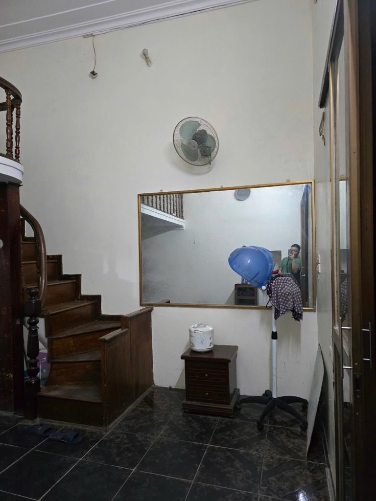 Bán nhà Cự Lộc - diện tích 26,8m2 3 tầng - Ô tô qua nhà - giá 9 tỷ