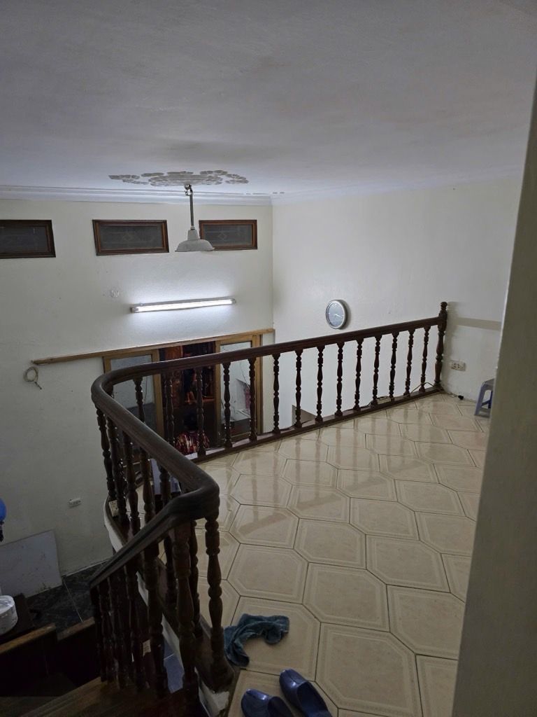 Bán nhà Cự Lộc - diện tích 26,8m2 3 tầng - Ô tô qua nhà - giá 9 tỷ