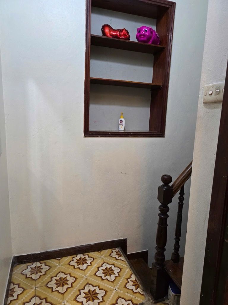 Bán nhà Cự Lộc - diện tích 26,8m2 3 tầng - Ô tô qua nhà - giá 9 tỷ