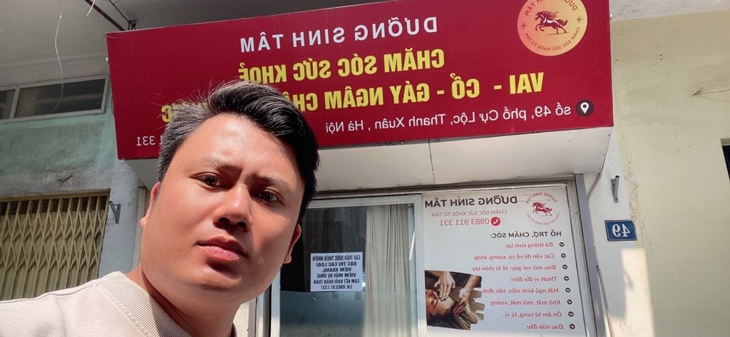 Bán nhà Cự Lộc - diện tích 26,8m2 3 tầng - Ô tô qua nhà - giá 9 tỷ