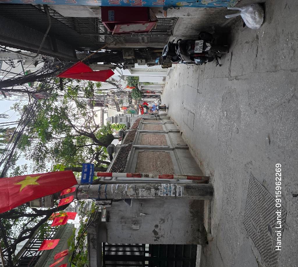 Bán nhà Hoàng Mai - diện tích 32.8m2 5 tầng - Nhà đẹp không tỳ vết - giá 8,5 tỷ