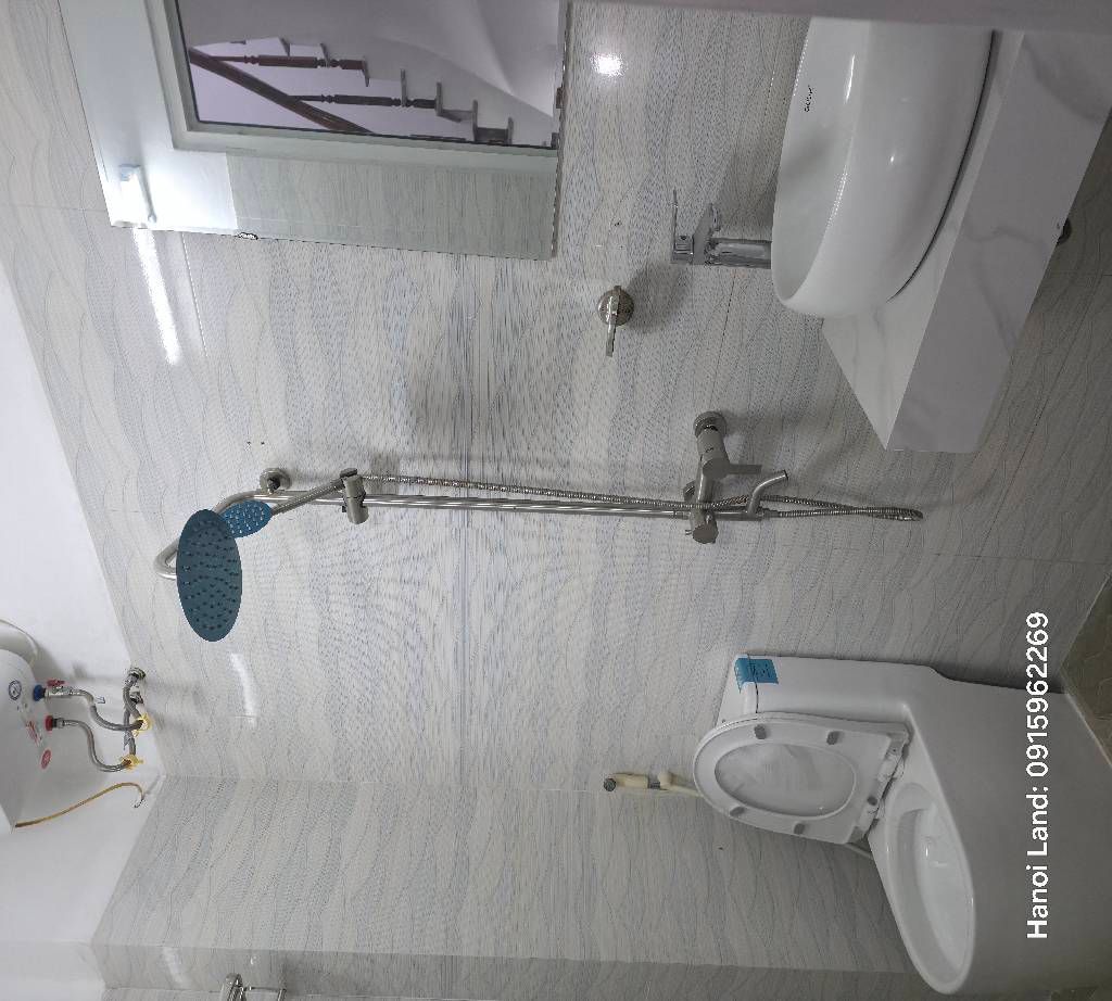 Bán nhà Hoàng Mai - diện tích 32.8m2 5 tầng - Nhà đẹp không tỳ vết - giá 8,5 tỷ