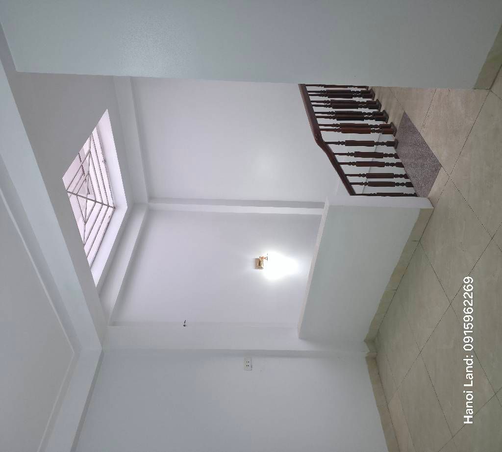 Bán nhà Hoàng Mai - diện tích 32.8m2 5 tầng - Nhà đẹp không tỳ vết - giá 8,5 tỷ