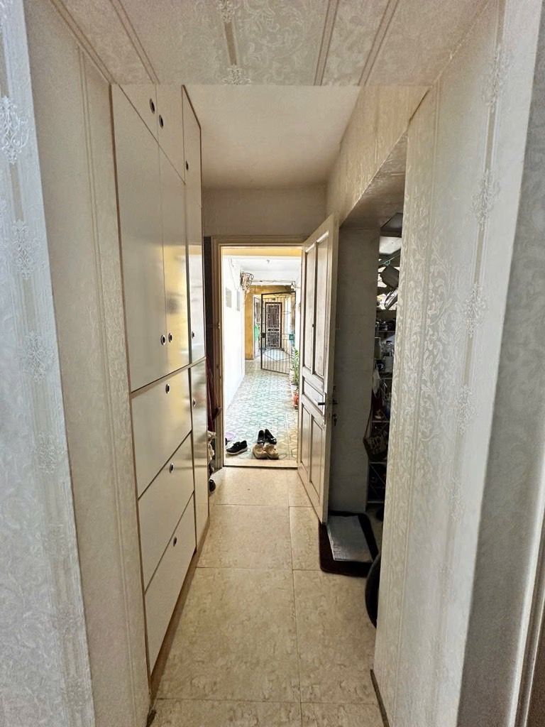 Bán nhà Nguyễn Chí Thanh - diện tích 40.5m2 3 tầng - Căn góc 2 thoáng - giá 6,05 tỷ