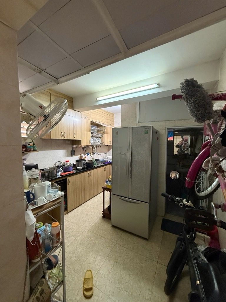 Bán nhà Nguyễn Chí Thanh - diện tích 40.5m2 3 tầng - Căn góc 2 thoáng - giá 6,05 tỷ