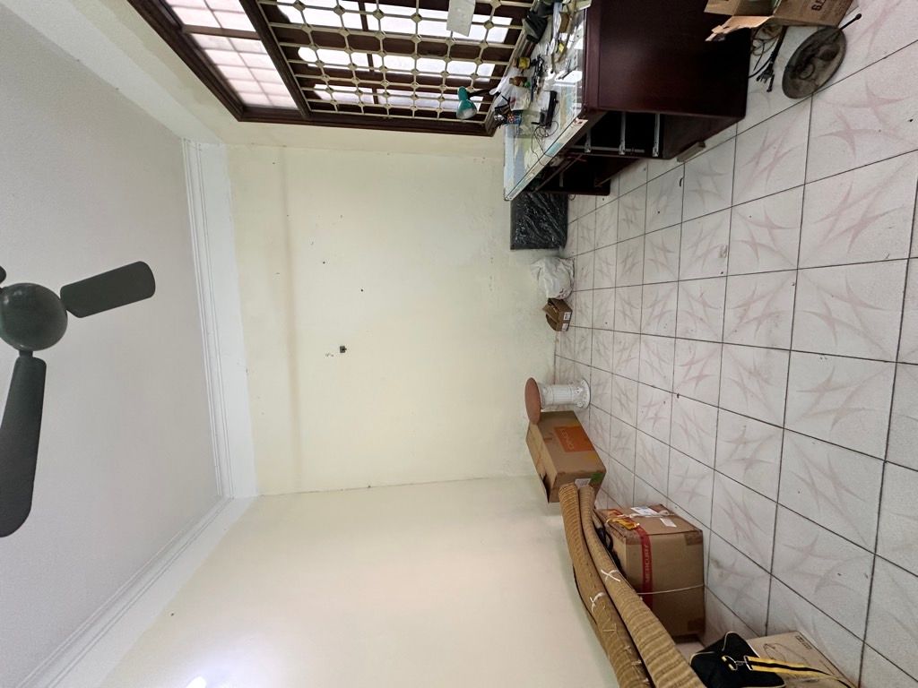 Bán nhà Nguyễn Chí Thanh - diện tích 29m2 4 tầng - Ô TÔ ĐỖ CỬA - giá 12,6 tỷ