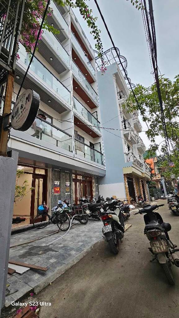 Bán nhà Nam Dư - diện tích 52.5m2 6 tầng - thang máy, gara ô tô - giá 14,5 tỷ