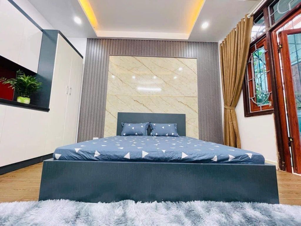 Bán nhà Kim Giang - diện tích 41,3m2 5 tầng - gần ô tô - giá 10,5 tỷ