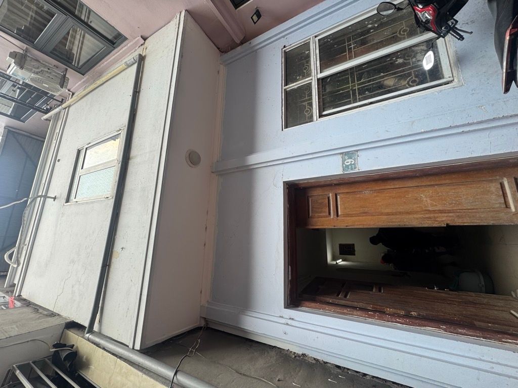 Bán nhà Định Công Thượng - diện tích 42m2 3 tầng - Sổ đỏ vuông đẹp nở hậu - giá 9,9 tỷ