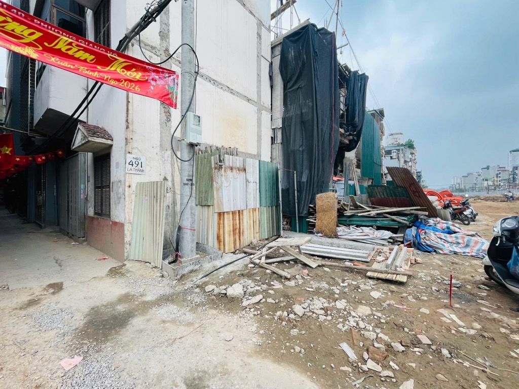 Bán nhà La Thành - diện tích 41,5m2 5 tầng - CỰC VIP ĐỐNG ĐA - NHÀ ĐẸP DÂN XÂY Ở NGAY - giá 17,5 tỷ